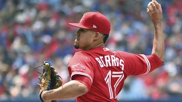 Guerrero produce 3 en triunfo de Azulejos 9-2 sobre Rays