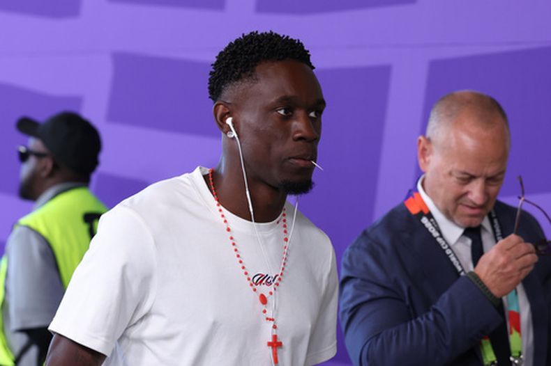 Folarin Balogun, de la selección de Estados Unidos, llega al partido ante Bélgica en Seattle, el lunes 6 de julio de 2026 ((AP Foto/Maddy Grassy)