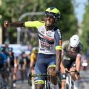 Hito del ciclismo africano: Girmay gana etapa del Giro