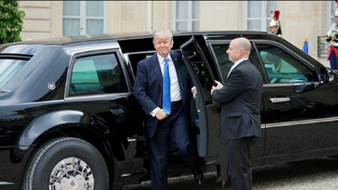 trump estreno en nueva york su nueva limusina cadillac