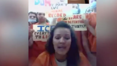 mujeres cubanas detenidas en un centro de ice le piden a biden su libertad