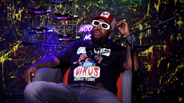 el micha defiende su viaje a cuba y arremete contra quienes lo critican en miami