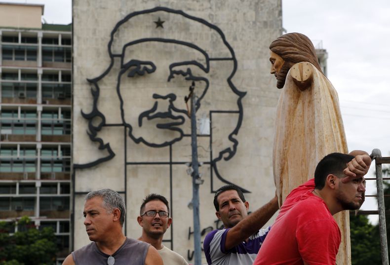 REP-GEN_PAPA-CUBA_HISTORIA_DE_LA_IGLESIA-0.jpg