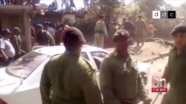 madre denuncia que su hijo esta preso por grabar enfrentamiento entre policias y pobladores en santiago de cuba