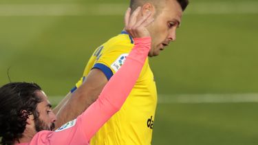 Gobierno español pide explicaciones por incidente racista