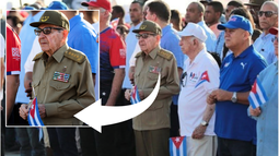 raul castro reaparece visiblemente deteriorado en acto del 1 de mayo frente a la embajada de ee.uu. raul castro reaparece visiblemente deteriorado en acto del 1 de mayo frente a la embajada de ee.uu.