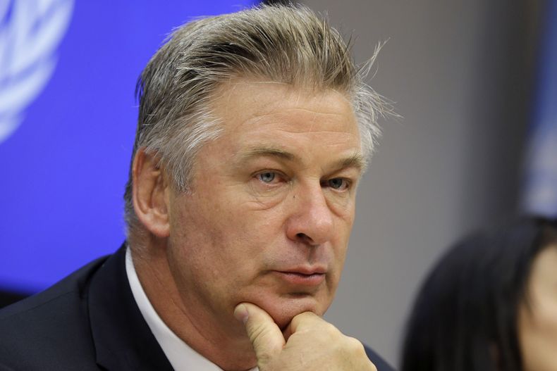 ESP-GEL ALEC BALDWIN-MUERTE EN EL SET