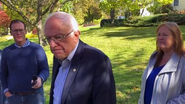 bernie sanders niega haber dicho a alan gross que no entendia que andaba mal en cuba