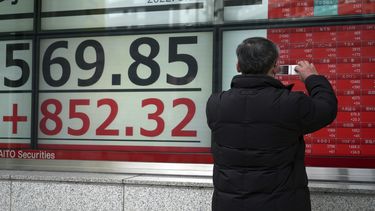 Wall Street abre en baja