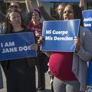 EEUU: Corte bloquea aborto a inmigrante detenida