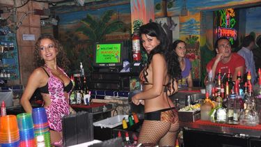 Los policías de Miami Beach no podrán trabajar en discotecas cuando estén fuera de servicio