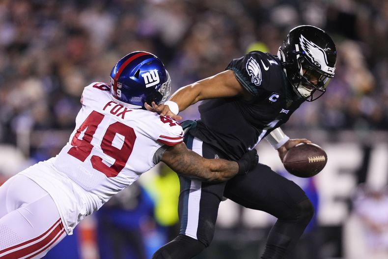 DEP-NFL GIANTS-HURTS