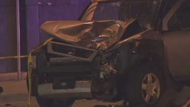 videos de vigilancia que muestran accidente multiple que involucro a seis autos en la calle 8