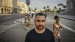 Elián González posa para una foto en La Habana, Cuba, el jueves 27 de junio de 2023. (AP Foto/Ramón Espinosa)