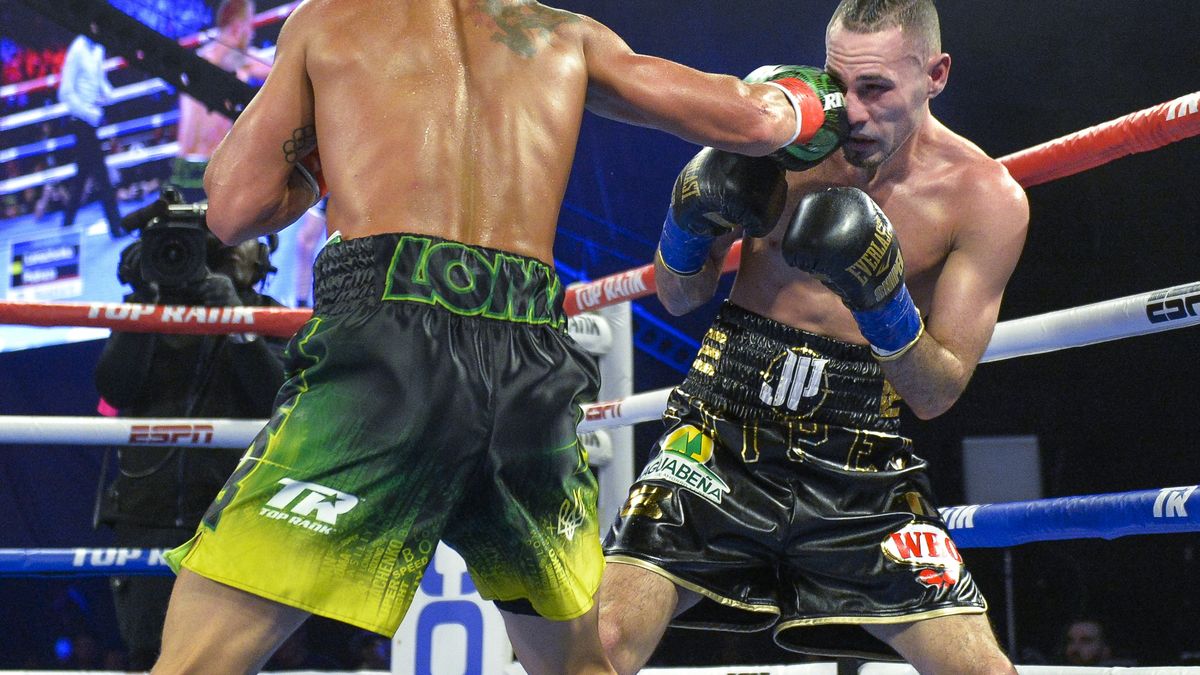 Lomachenko gana 2do título con decisión unánime