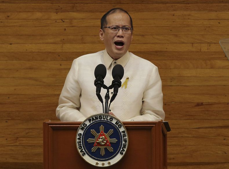 El presidente filipino Benigno Aquino III habla en el parlamento durante un momento de su quinto discurso sobre el estado de la naci&oacute;n en la ciudad de Quezon , al norte de la capital, Manila, el lunes 28 de julio de 2014. (Foto de AP/Aaron Favila)