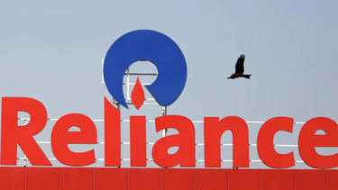reliance detiene importaciones de crudo venezolano tras aranceles de ee. uu.