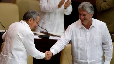 diaz-canel es propuesto por diputados para suceder a castro