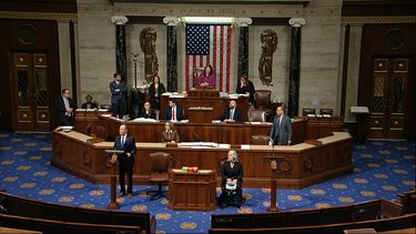 Pelosi genera confusión sobre juicio político a Trump