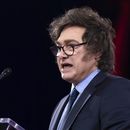 El presidente de Argentina, Javier Milei, habla en la Conferencia de Acción Política Conservadora, CPAC, en el Gaylord National Resort & Convention Center, el sábado 22 de febrero de 2025, en Oxon Hill, Maryland. (AP Foto/José Luis Magaña)
