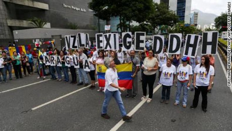 190704222614-bachelet-tortura-venezuela-reporte-acnur-onu-protestas-pkg-yilber-vega-00023412-large-169.jpg