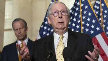 McConnell se opone a crear comisión sobre asalto a Capitolio