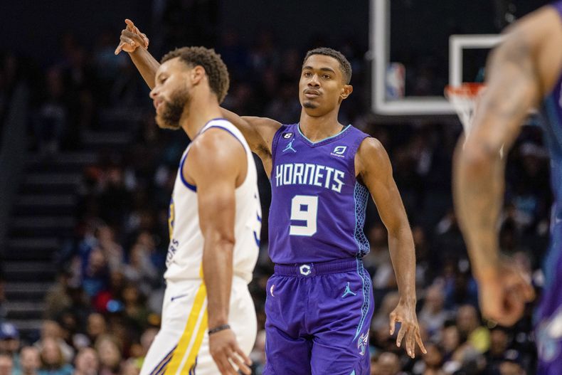 DEP-BAS WARRIORS-HORNETS