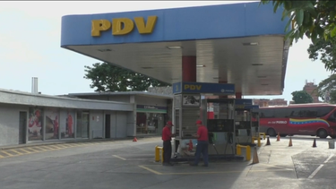 se acentua la emergencia en venezuela por la escasez de gasolina