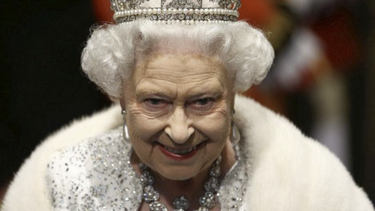 la sexta temporada de «the crown» podria pausar su produccion tras la muerte de la reina isabel ii