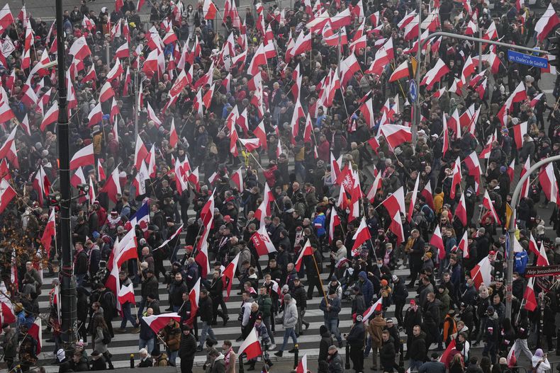 EUR-INM EUROPA-MIGRANTES