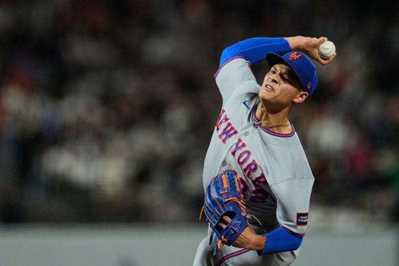 Tobias Myers, de los Mets de Nueva York, hace un lanzamiento en el duelo del sábado 4 de abril de 2026, ante los Gigantes de San Francisco (AP Foto/Godofredo A. Vásquez)