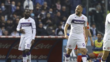 Napoli tropieza ante Fiorentina y pierde terreno