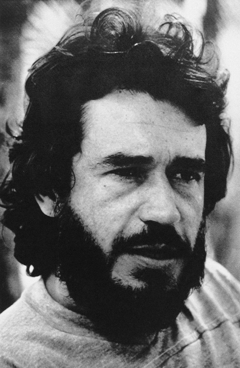 Archivo - Esta foto sin fecha muestra a Carlos Lehder en Colombia. Lehder fue uno de los líderes del Cártel de Medellín, que dominó el tráfico mundial de cocaína en la década de 1980. (AP Foto/Archivo)