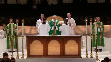 el papa francisco les dedico la misa en nueva york a los ciudadanos de segunda categoria