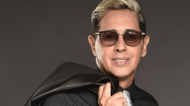 alcalde de la ciudad de miami declara persona non grata  al cantante cubano, paulito fg