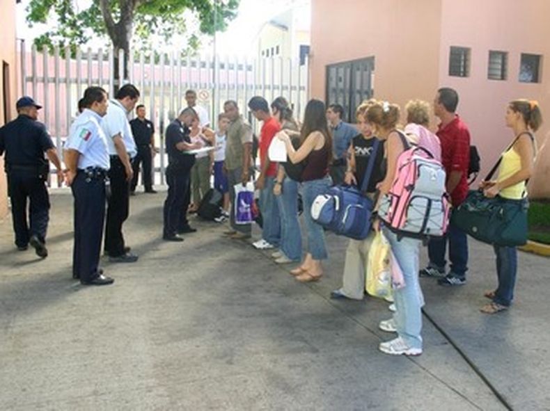 En el grupo de emigrantes viajaba un menor.