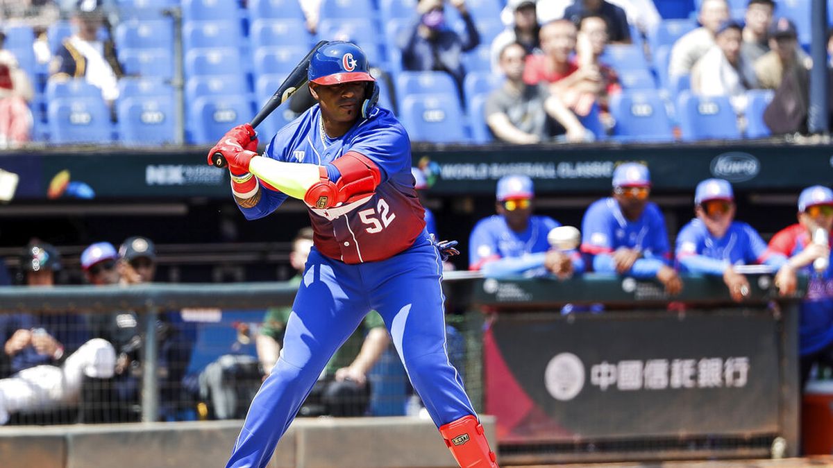 Holanda vence a Cuba 42 para abrir el Clásico Mundial