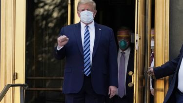 Trump retoma campaña con actos públicos
