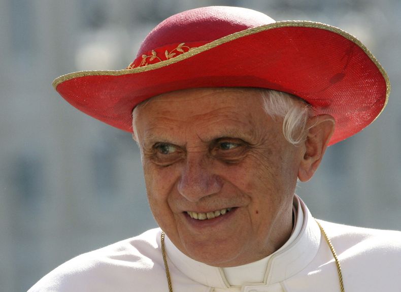 REP-GEN BENEDICTO XVI-SU VIDA