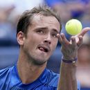 US Open: Medvedev y Murray avanzan a 2da ronda