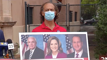 miembros del partido democrata de miami arremeten contra los congresistas cubanos americanos