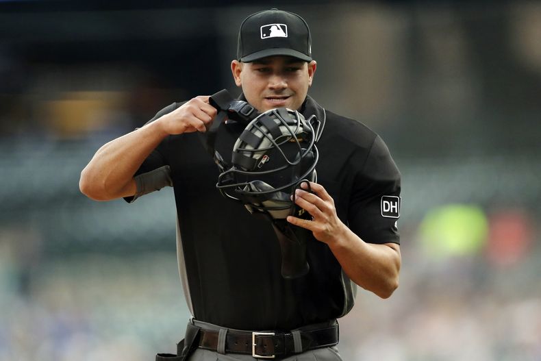 DEP-BEI MLB-ROSTER UMPIRES
