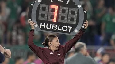 Frappart hará historia como la primera árbitro del Mundial