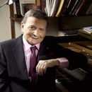 Esta fotografía sin fecha proporcionada por Maria Cooper Janis muestra al pianista Byron Janis, que falleció a los 95 años el jueves 14 de marzo de 2024 en un hospital de la ciudad de Nueva York. (Christian Steiner/Maria Cooper Janis vía AP)