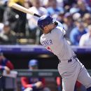Suzuki pega su 4to jonrón y Cachorros vencen 6-4 a Rockies