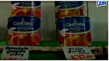 cubanos pagan precios millonarios por alimentos enlatados