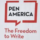 ARCHIVO - Se muestra un logotipo en los Premios Literarios PEN America el jueves 2 de marzo de 2023 en Nueva York. Varios autores han rechazado premios y nominaciones a premios de PEN America para la ceremonia de este año, citando descontento con la postura de la organización literaria y de libre expresión sobre la guerra en Gaza. (Foto Evan Agostini/Invision/AP, archivo)