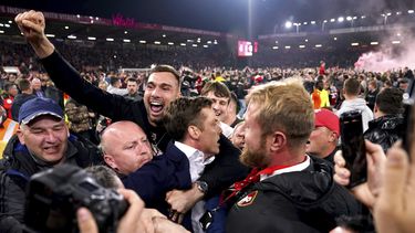 Bournemouth vuelve a la Liga Premier tras 2 años de ausencia