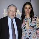 ARCHIVO - Robert De Niro, a la izquierda, y su hija Drena De Niro en la 20a entrega anual de los Premios de Cine de Hollywood en Beverly Hills, California, el 6 de noviembre de 2016. Leandro De Niro Rodriguez, nieto de Robert De Niro y Diahnne Abbott, murió a los 19 años. Su madre, Drena De Niro, anunció la noticia el lunes 3 de julio de 2023 en una publicación de Instagram.(Foto Richard Shotwell/Invision/AP, archivo)
