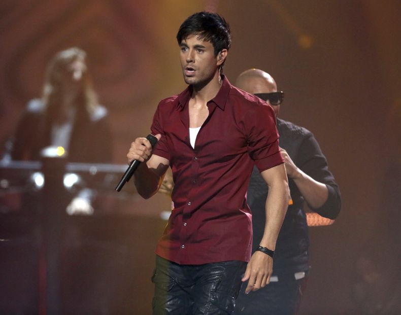 ESP-MUS_PREMIOS_BILLBOARD-ENRIQUE_IGLESIAS-1.jpg